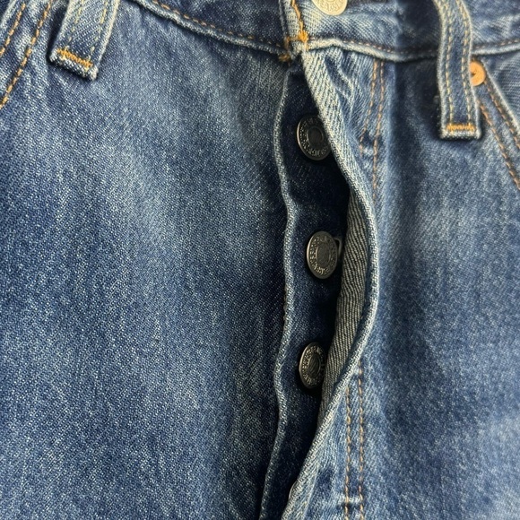 Levi’s 501 Button Fly Short Skinny Distressed Jeans Womens 28 X 28 - Picture 5 of 15